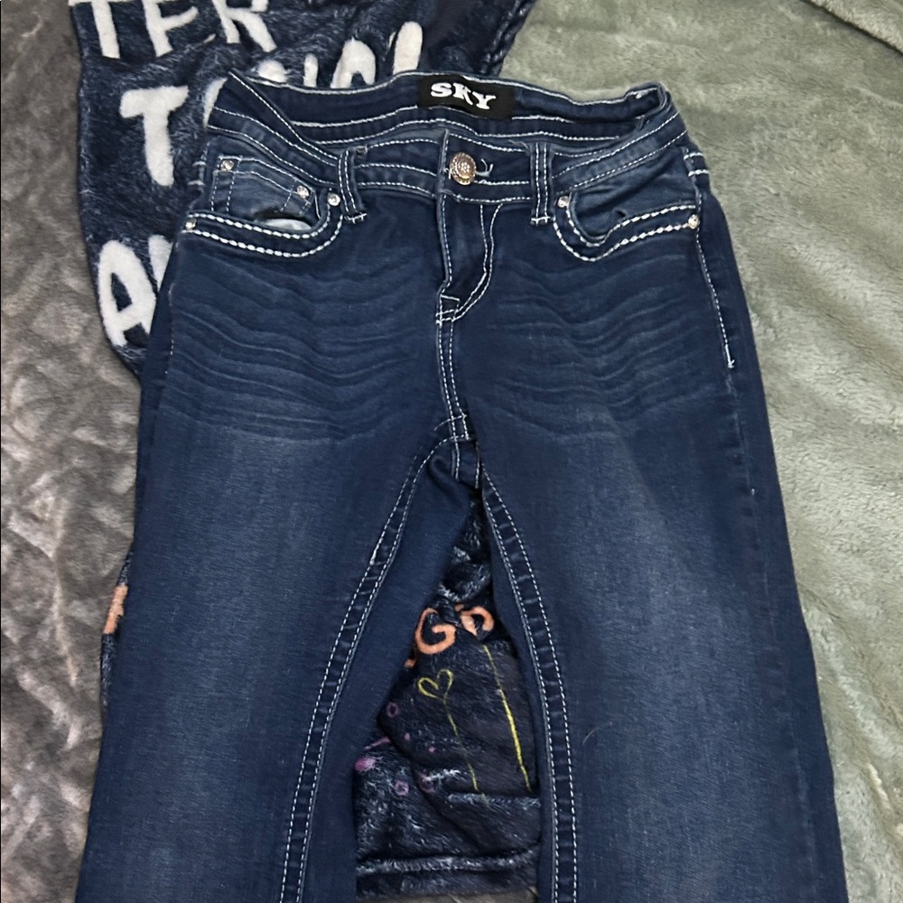 Sky Women's Deep Indigo Skinny Jeans
